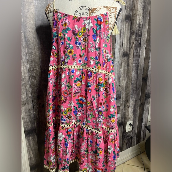 Vera Bradley Pink Floral Dress - Picture 2 of 8